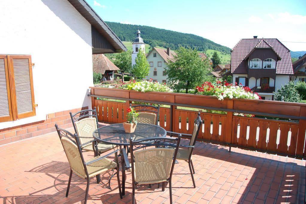 Landhotel Gasthaus Zum Pflug Zell am Harmersbach Zewnętrze zdjęcie